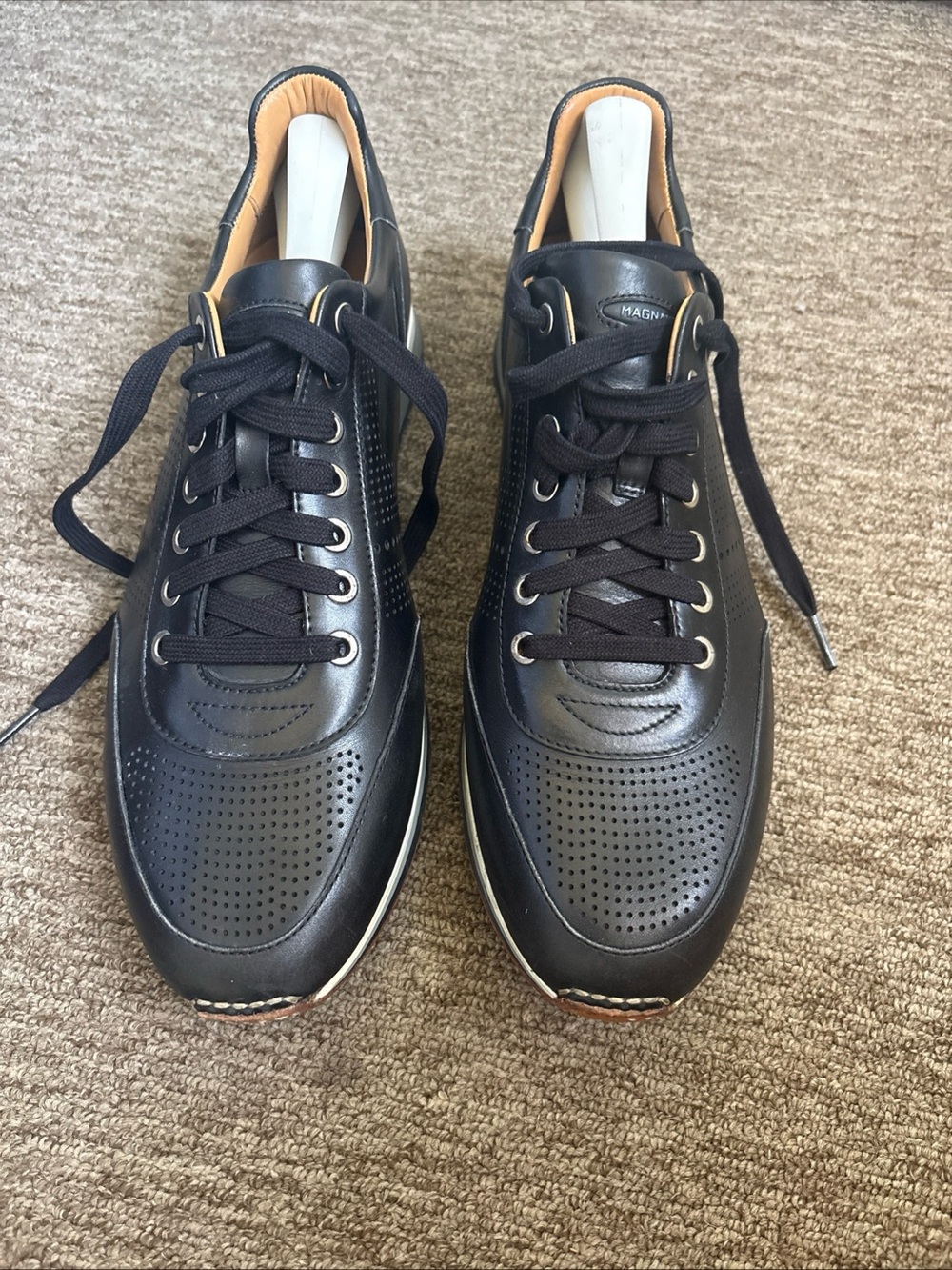 Magnanni Pueblo Low Top Fashion Sneaker - 14804 - Black Leather - 9 M